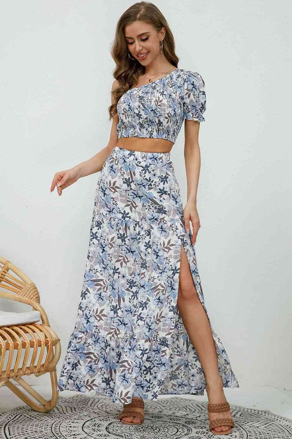 Printed Asymmetrical Cropped Top and Split Skirt Set - Hovatok