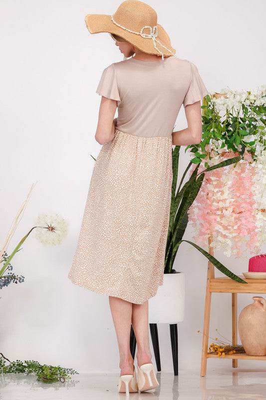 Celeste Plus Size Polka Dot Round Neck Flutter Sleeve Midi Dress - Hovatok