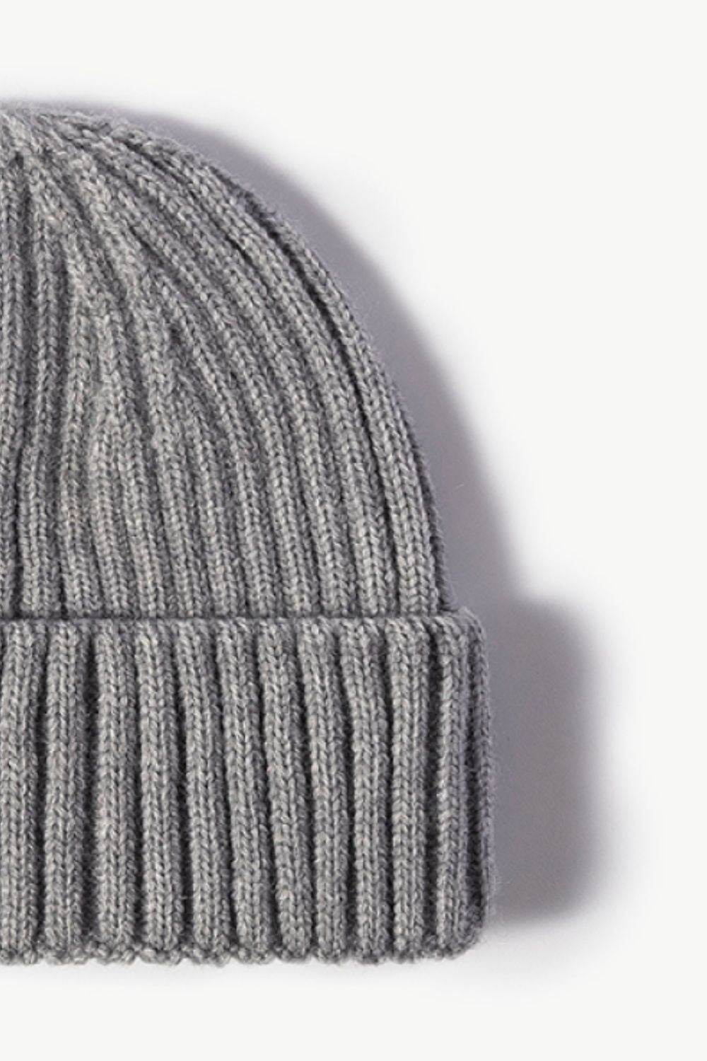 Rib-Knit Cuff Beanie - Hovatok