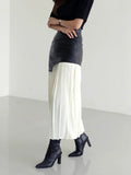 Pleated Contrast High Rise Skirt - Hovatok