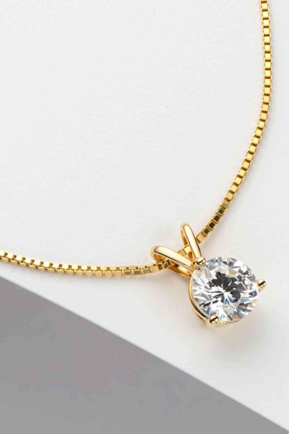 Adored Show Off 1 Carat Moissanite Pendant Necklace - Hovatok