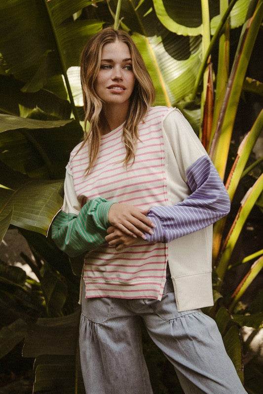 BiBi Exposed Seam Slit Striped Round Neck T-Shirt - Hovatok
