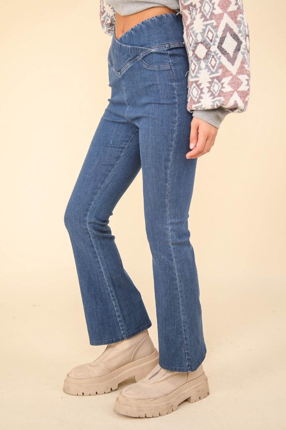VERY J Washed Denim Stretchy Crossover Waist Leggings - Hovatok