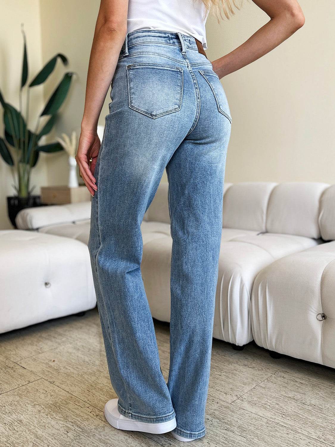 Judy Blue Full Size High Waist Wide Leg Jeans - Hovatok