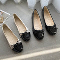 Round Toe Bow Flats - Hovatok