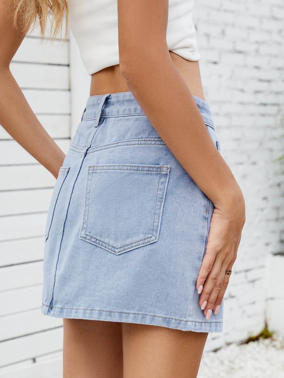 Solid Mini Denim Skirt - Hovatok