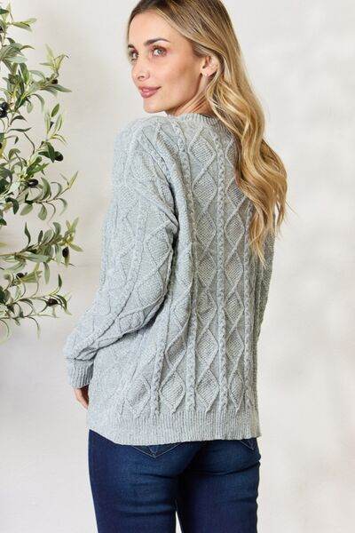 BiBi Cable Knit Round Neck Sweater - Hovatok