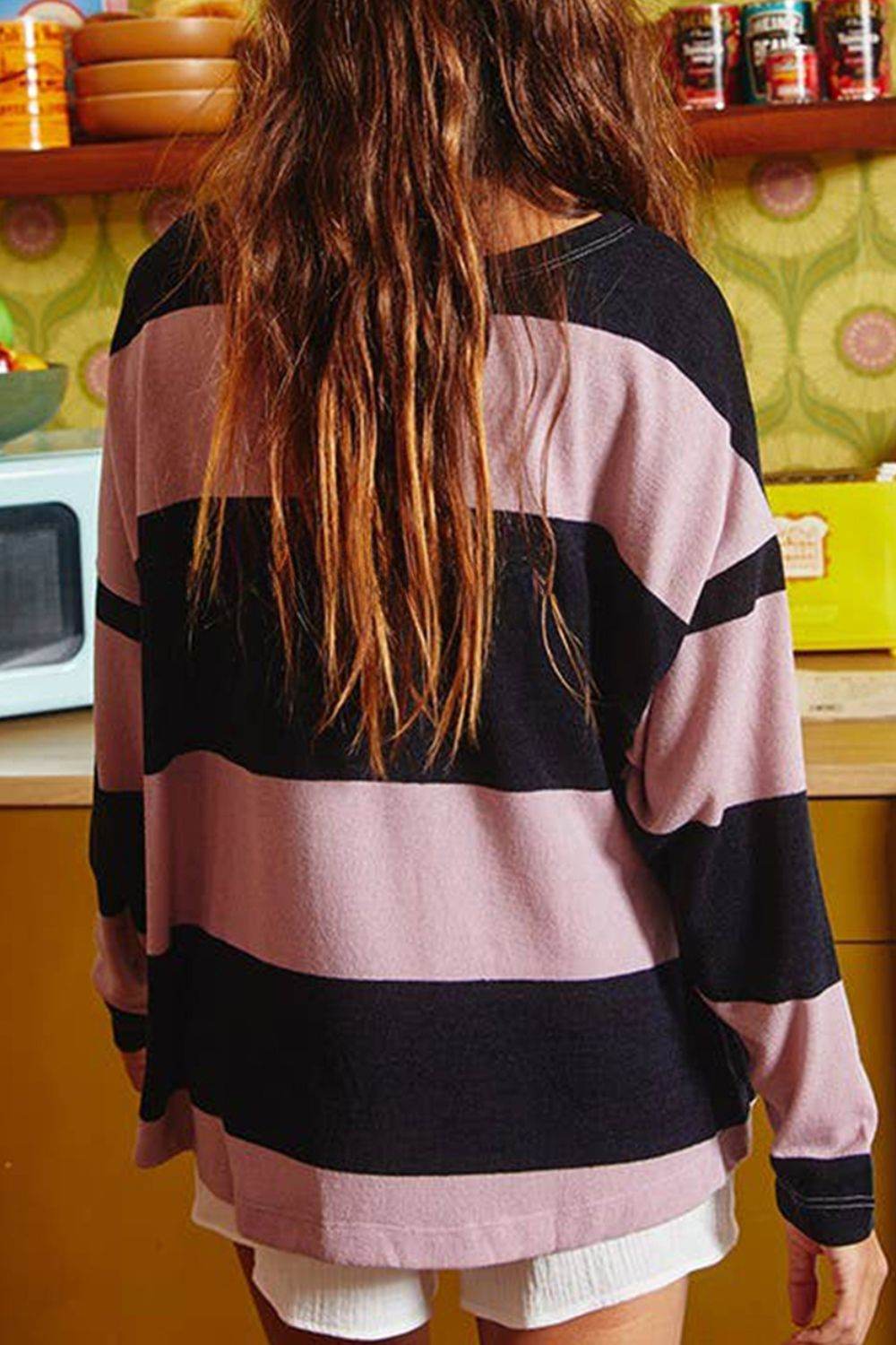 High-Low Color Block Round Neck Long Sleeve T-Shirt - Hovatok