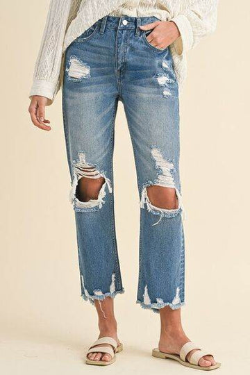 Annie Wear Distressed Raw Hem Cropped Jeans - Hovatok
