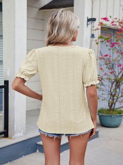 Eyelet Notched Short Sleeve Top - Hovatok