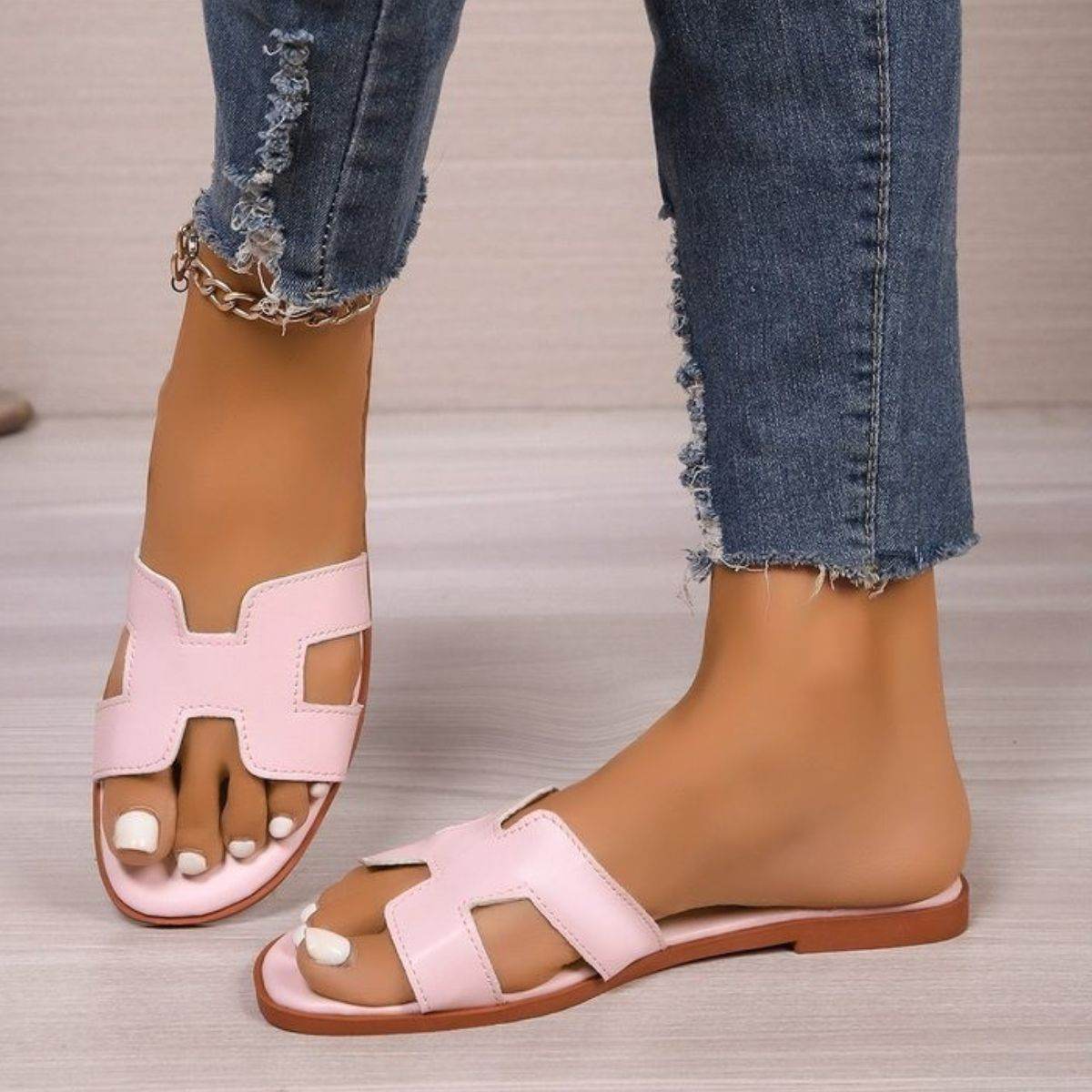 PU Leather Flat Sandals - Hovatok