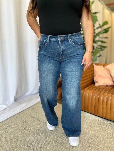RFM Full Size High Rise Tummy Control Wide Leg Jeans - Hovatok