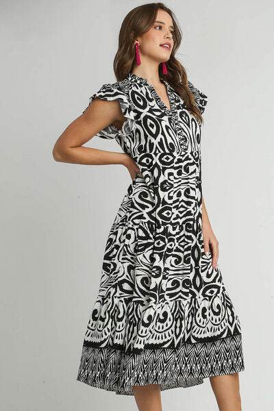 Umgee Full Size Two Tone Border Print Ruffle Cap Sleeve Midi Dress Plus Size - Hovatok