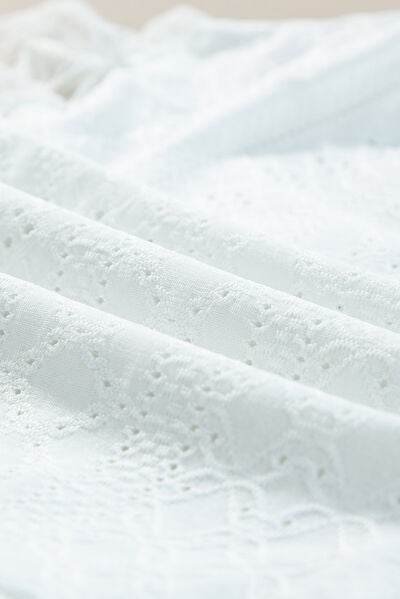 Eyelet Lace Long Sleeve Bodysuit - Hovatok