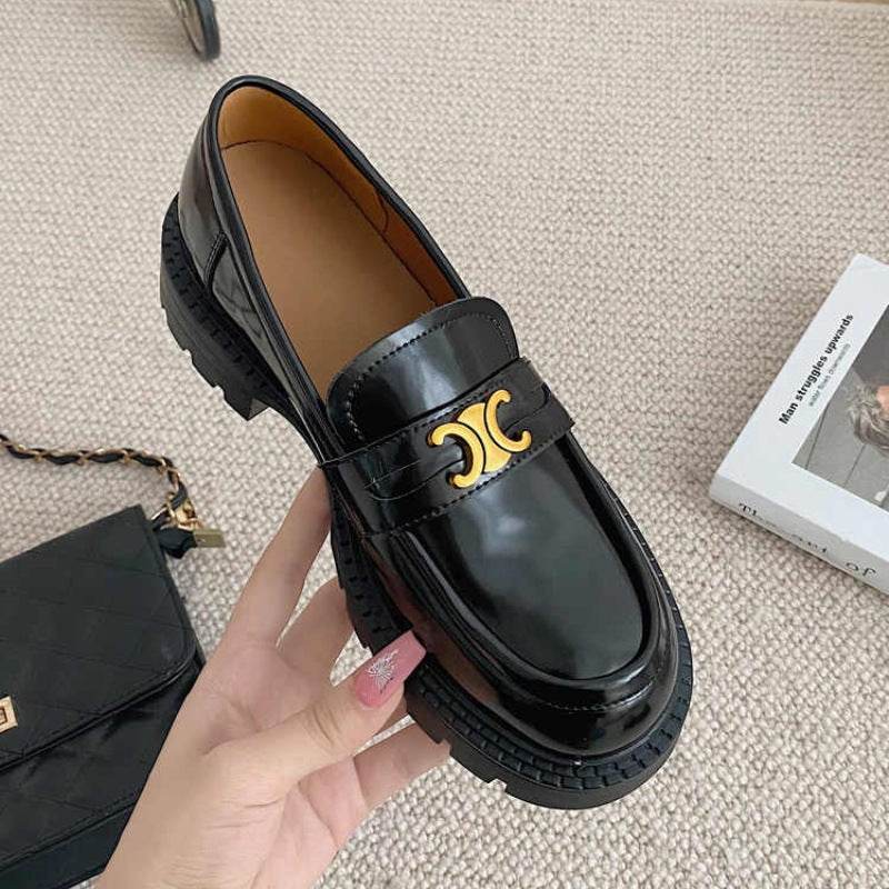 Round Toe Block Heel Loafers - Hovatok
