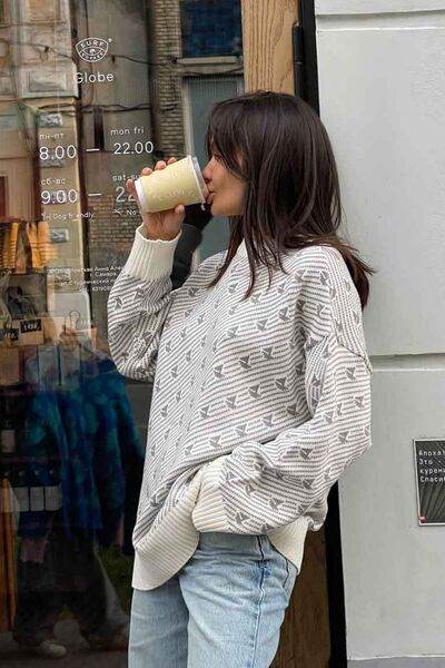 Contrast Round Neck Long Sleeve Sweater - Hovatok