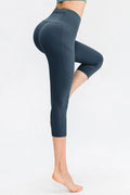 Wide Waistband Cropped Active Leggings with Pockets - Hovatok