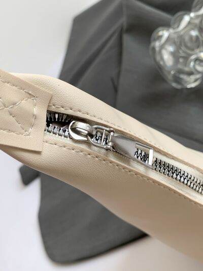 Moon Shape Shoulder Bag - Hovatok