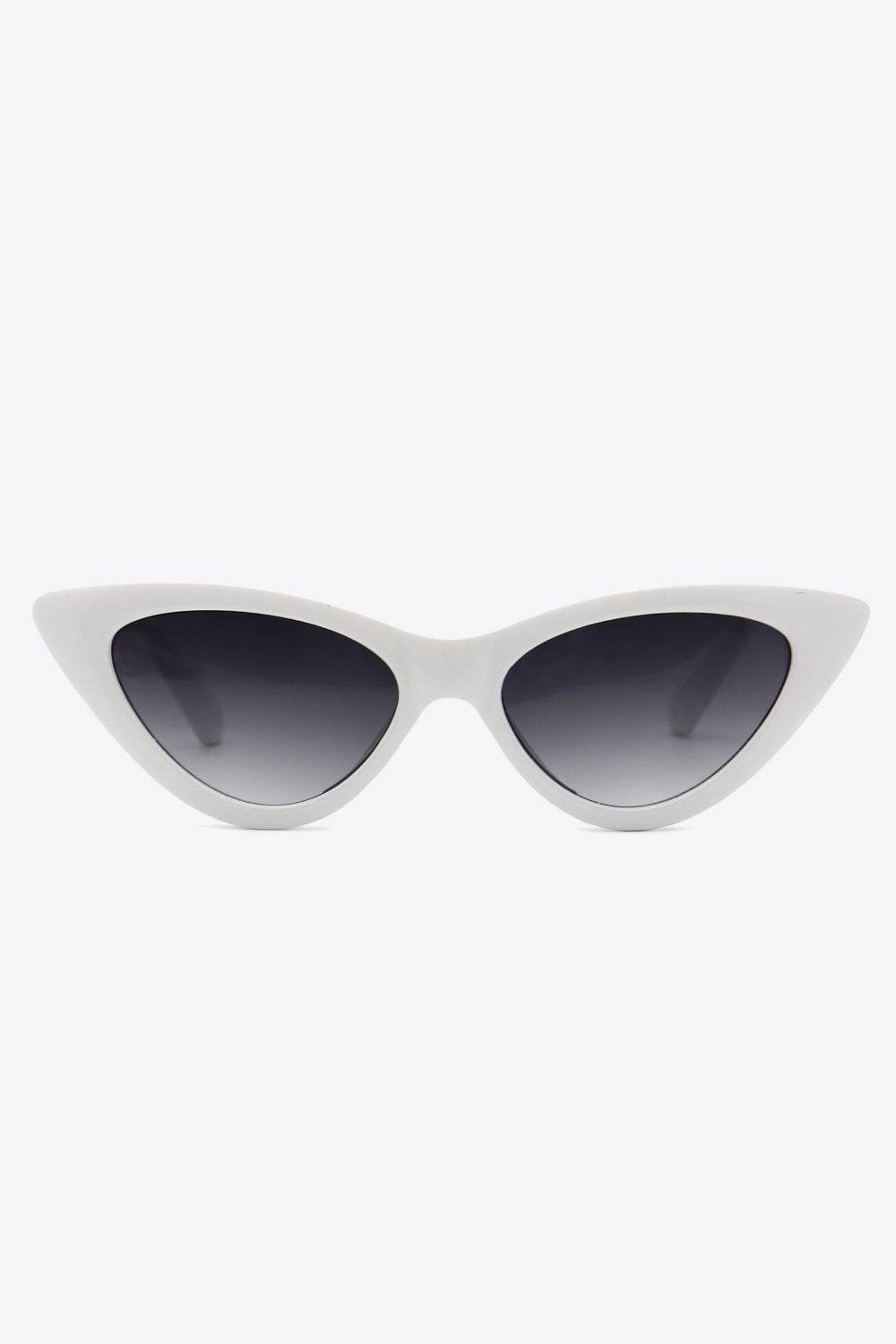 Chain Detail Cat-Eye Sunglasses - Hovatok