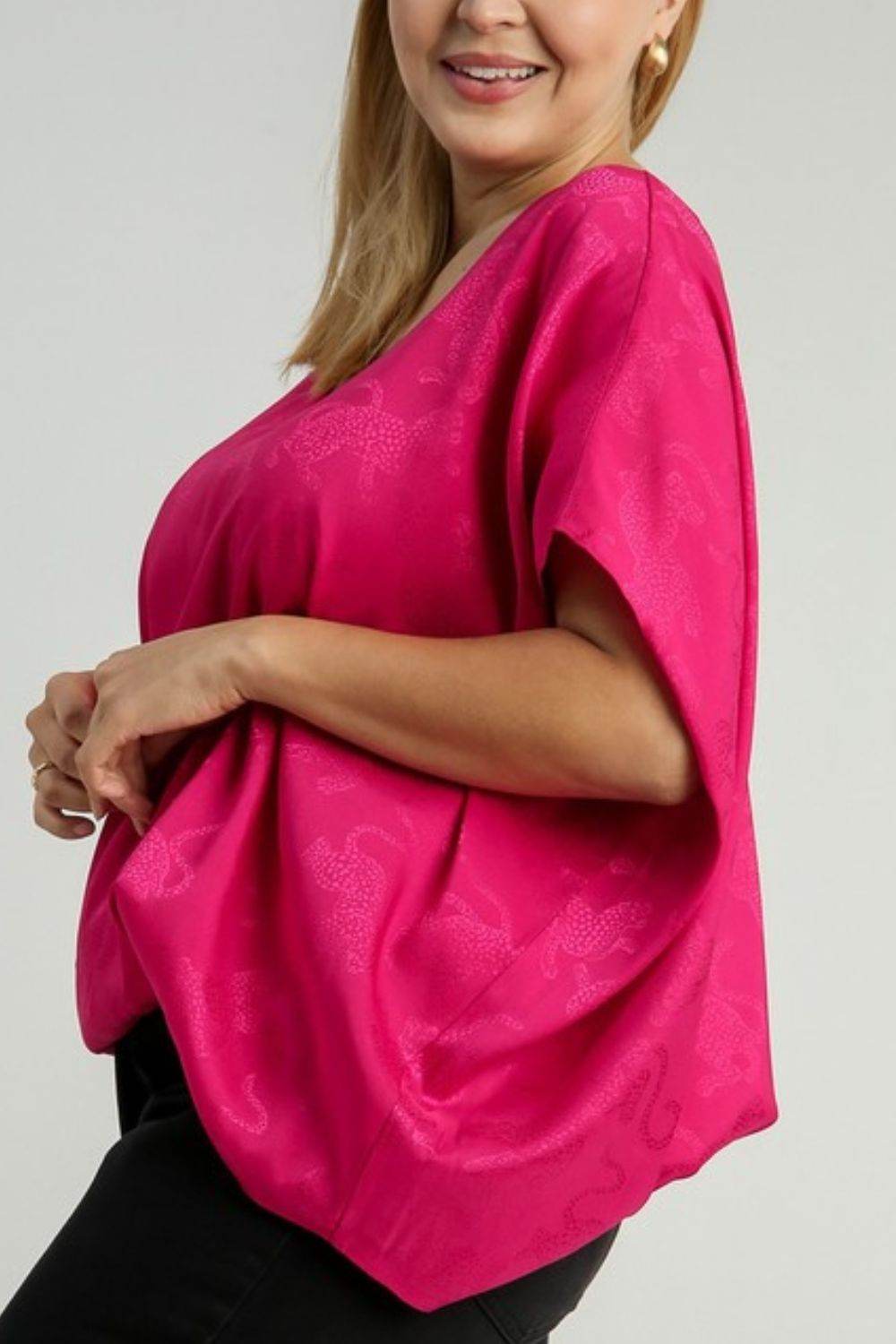 Umgee Full Size Satin Animal Print Jacquard Top Plus Size - Hovatok