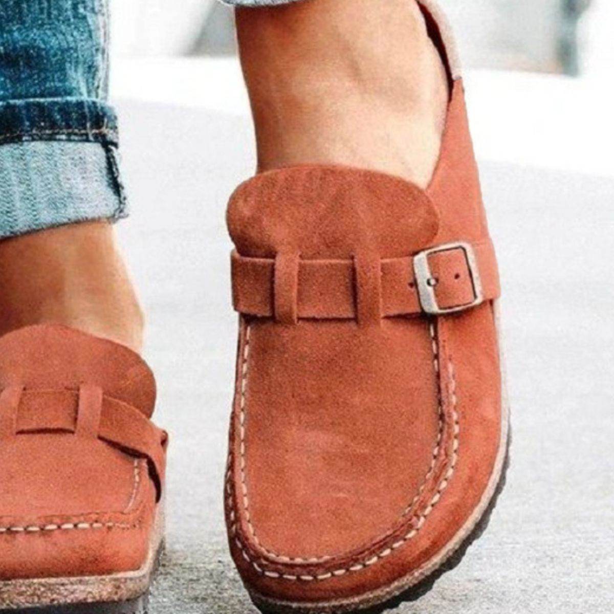 Round Toe Low Heel Buckle Loafers - Hovatok