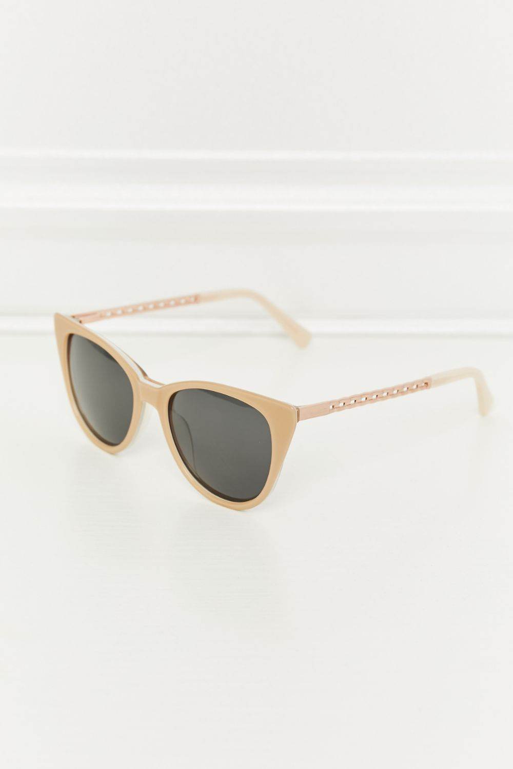 Cat-Eye Acetate Frame Sunglasses - Hovatok