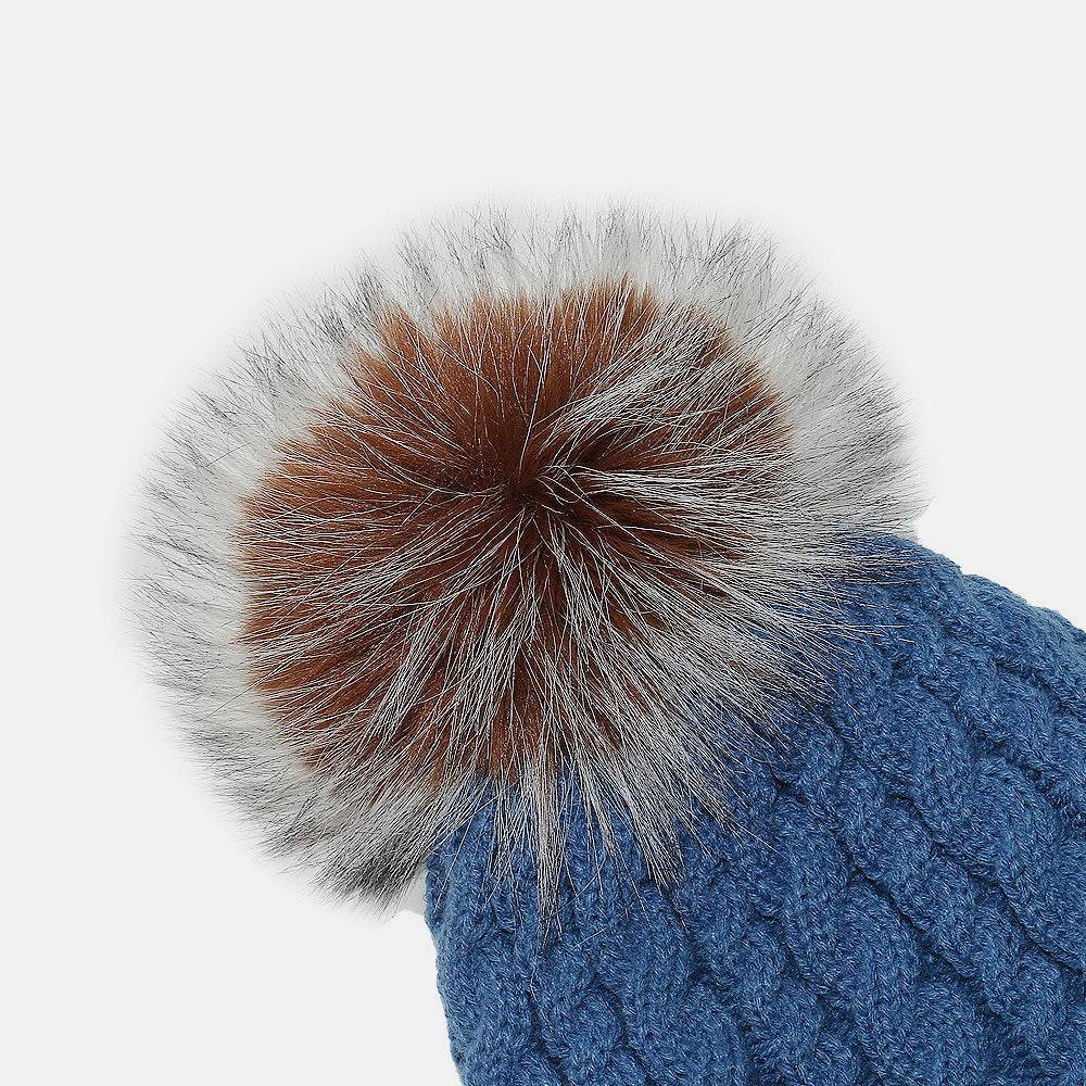 Cable Knit Winter Hat with Pompom - Hovatok