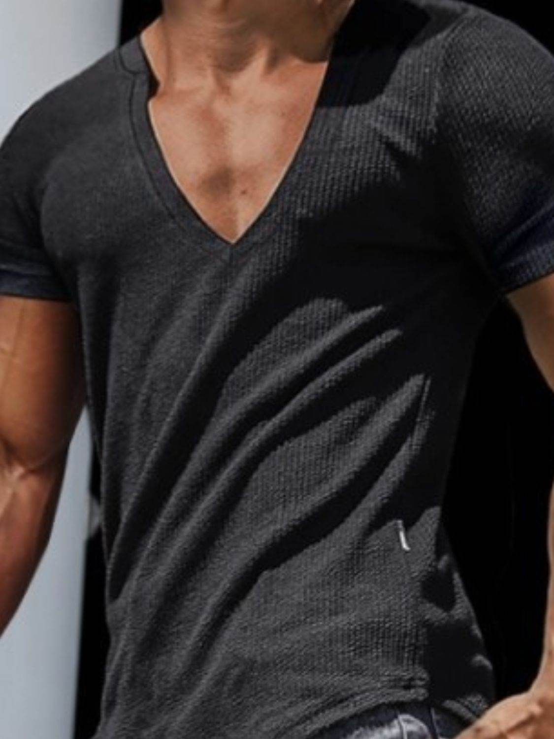 Men's Full Size Notched Short Sleeve T-Shirt Plus Size - Hovatok