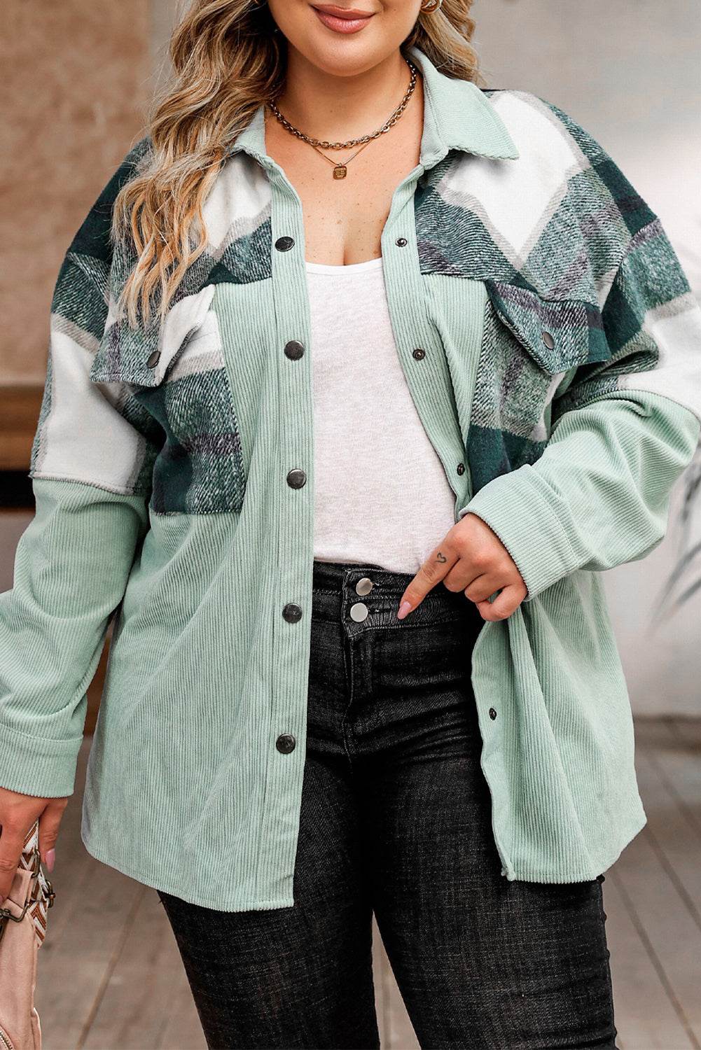 Plus Size Plaid Snap Down Jacket with Pockets - Hovatok