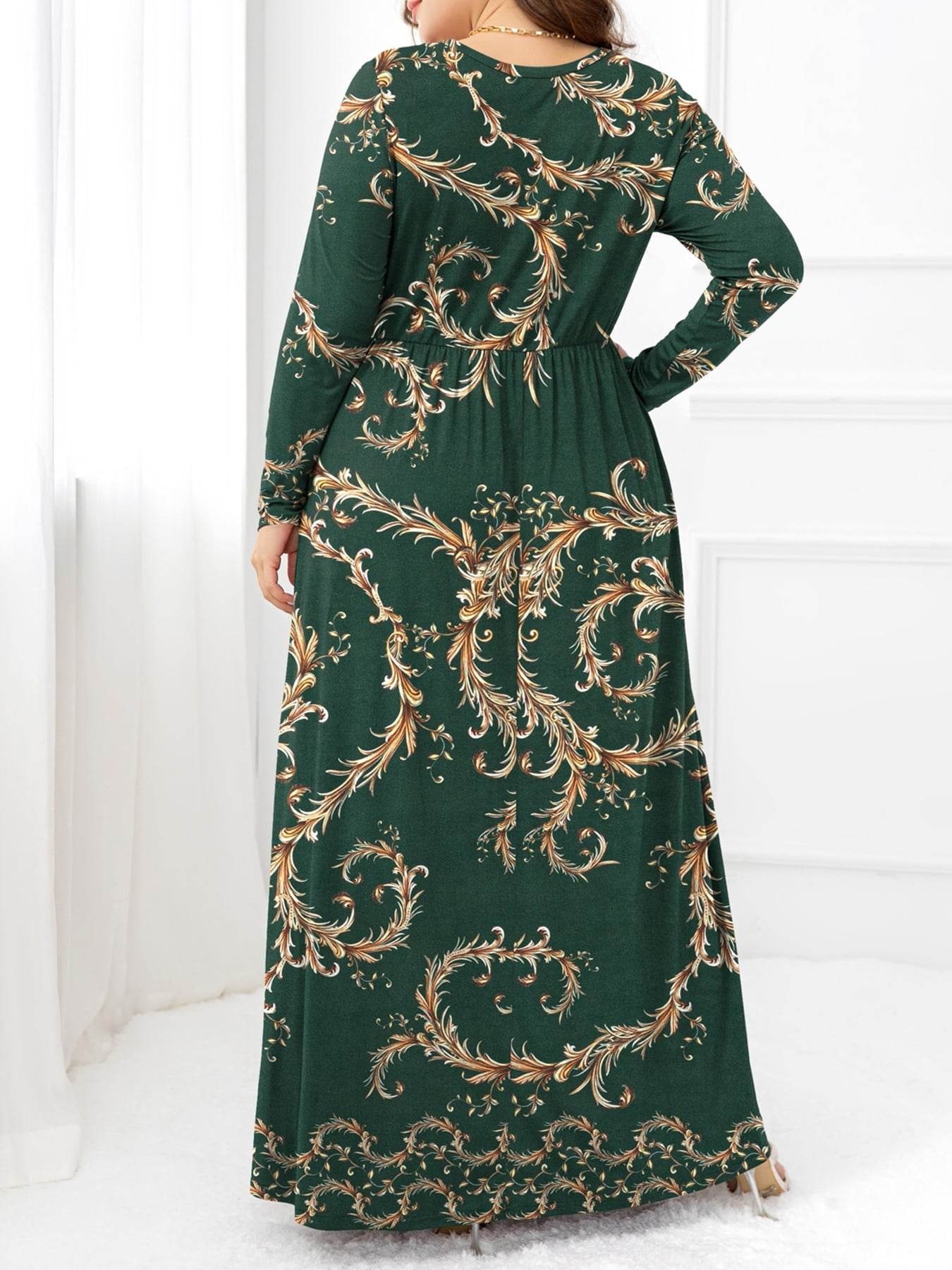 Plus Size Round Neck Maxi Dress with Pockets - Hovatok