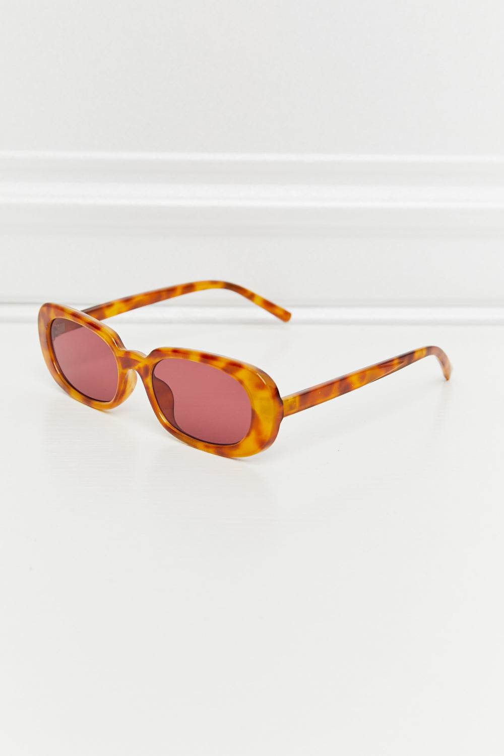 Oval Full Rim Sunglasses - Hovatok