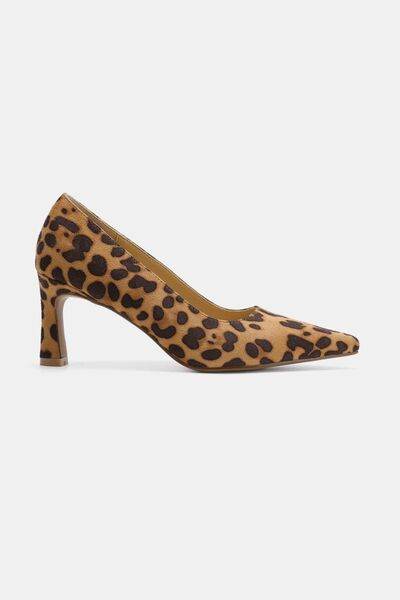Beast Fashion Faux Suede Leopard Point Toe Pumps - Hovatok