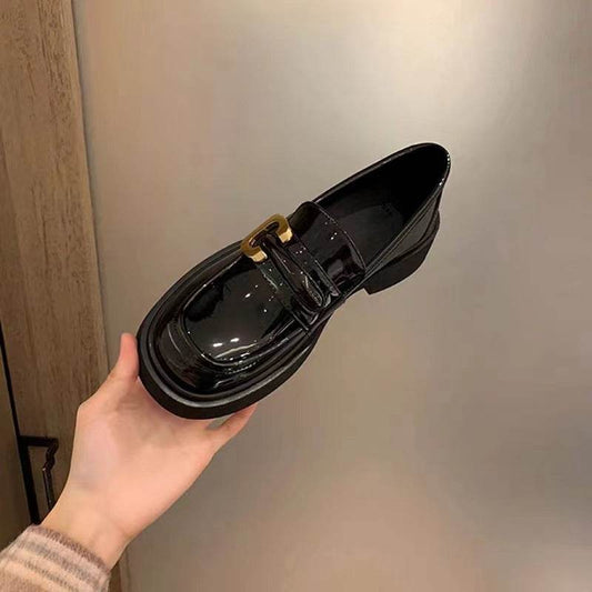 Round Toe Platform Loafers - Hovatok