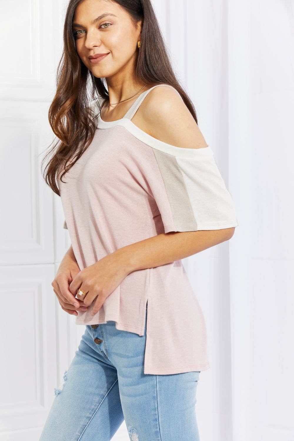 Andree by Unit Full Size Something Simple Cold Shoulder Tee - Hovatok