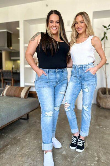 Judy Blue Full Size Distressed Straight Jeans with Patch Pockets - Hovatok