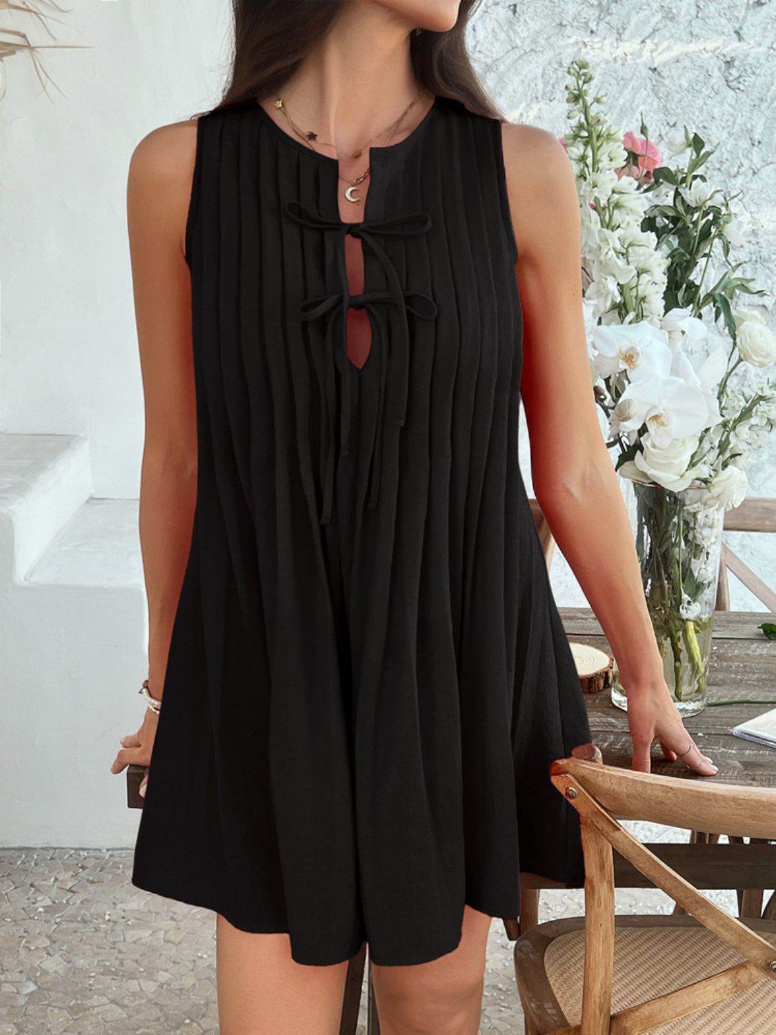 Devine Pleated Sleeveless Mini Dress - Hovatok