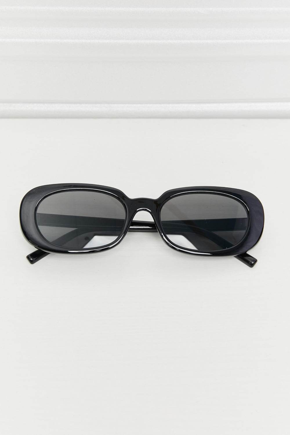 Oval Full Rim Sunglasses - Hovatok