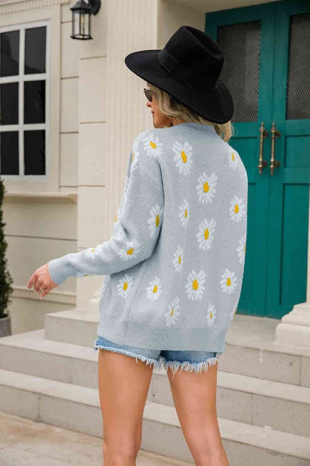 Angel Wings Daisy Pattern Button Front Cardigan - Hovatok