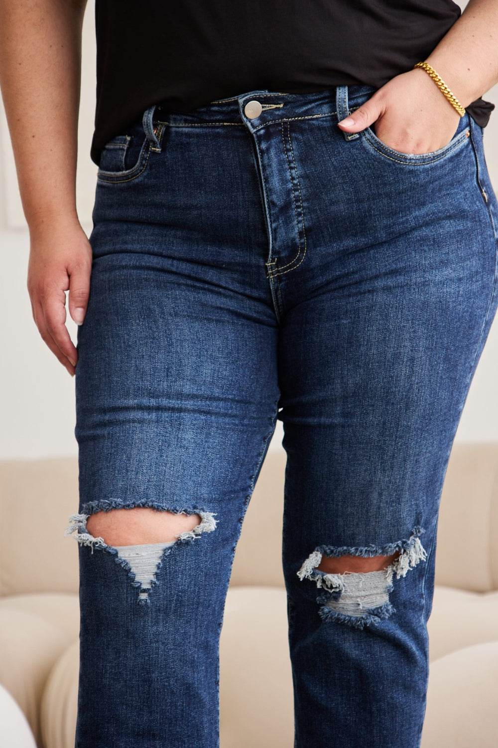 RFM Crop Dylan Full Size Tummy Control Distressed High Waist Raw Hem Jeans - Hovatok