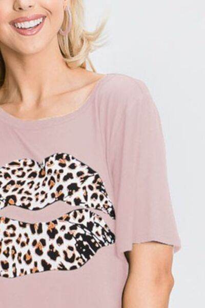 Heimish Full Size Leopard Lip Round Neck Short Sleeve T-Shirt Plus Size - Hovatok