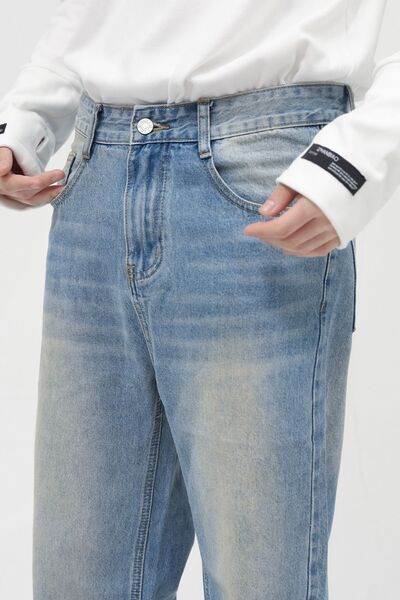 Washed Mid Rise Jeans with Pockets - Hovatok