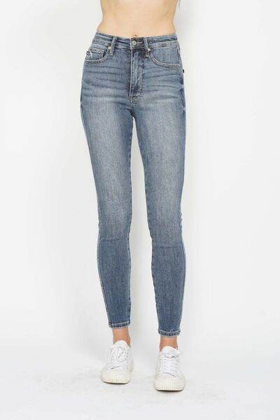 Judy Blue Full Size Tummy Control Contrast Wash Skinny Jeans - Hovatok