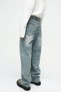 Mid Rise Jeans with Pockets - Hovatok