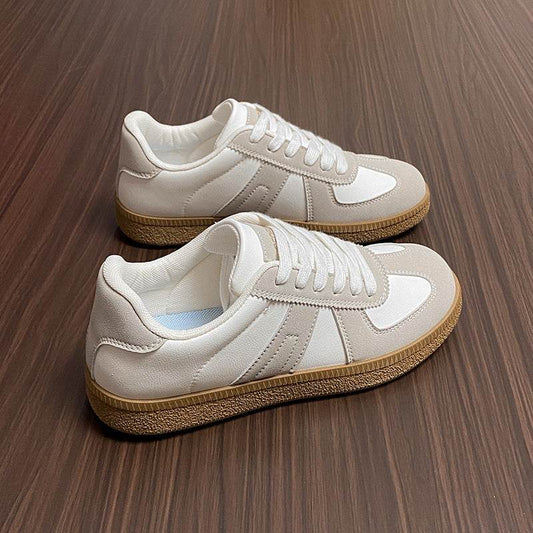Contrast Flat Sneakers - Hovatok