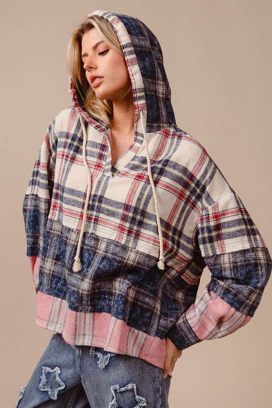 BiBi Drawstring Plaid Drop Shoulder Hoodie - Hovatok
