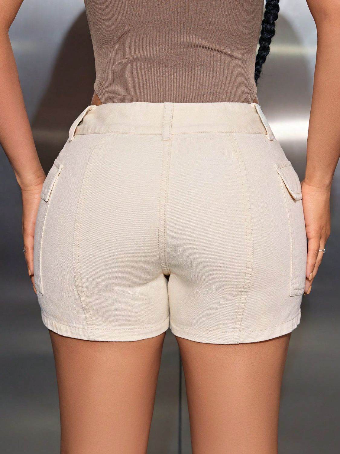 Mid-Rise Waist Denim Shorts with Pockets - Hovatok
