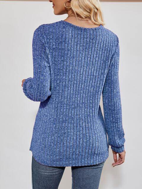 V-Neck Ribbed Long Sleeve Top - Hovatok