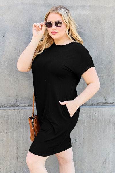 Basic Bae Bamboo Full Size Round Neck Short Sleeve Dress with Pockets - Hovatok