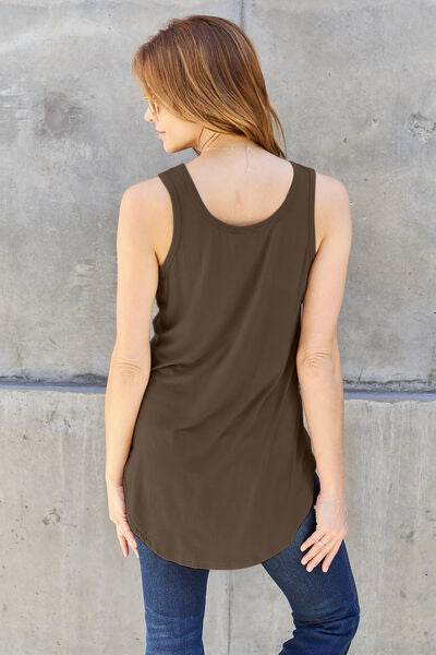 Basic Bae Full Size Round Neck Curved Hem Tank - Hovatok
