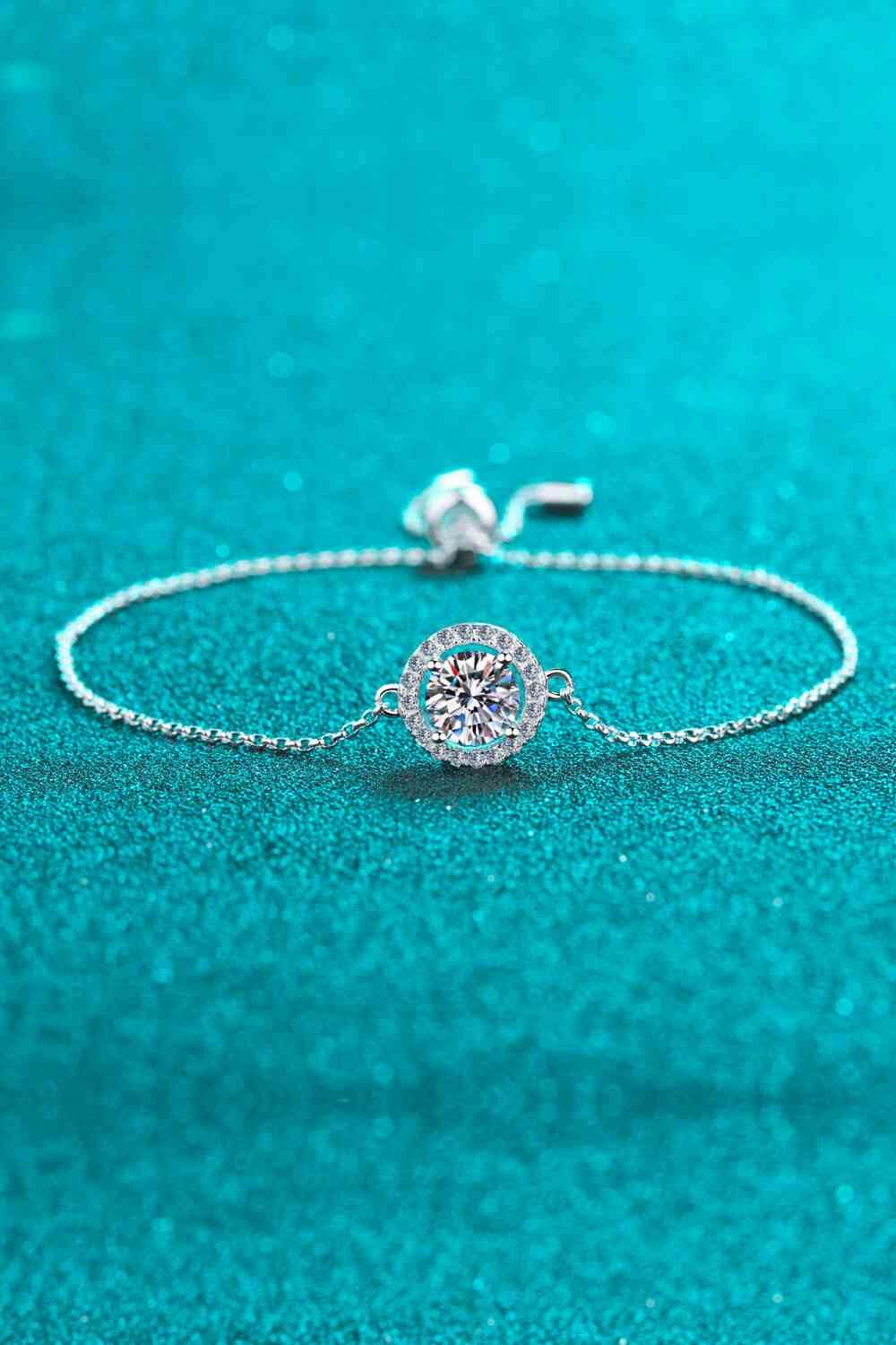 Adored All For Fun 1 Carat Moissanite Bracelet - Hovatok